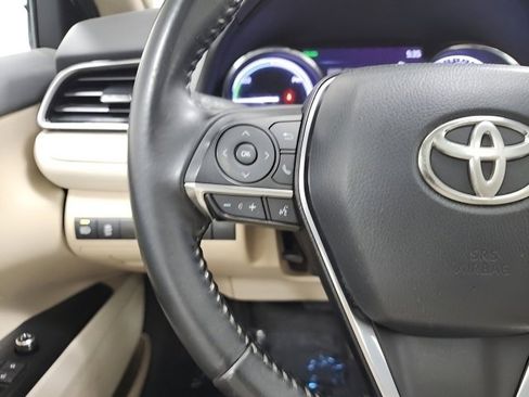 Used 2019 Toyota Camry SE image 29