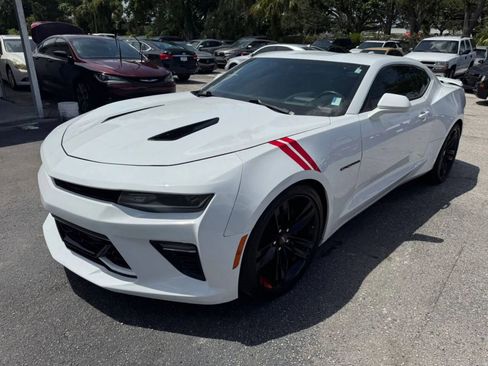 Used 2017 Chevrolet Camaro SS image 18