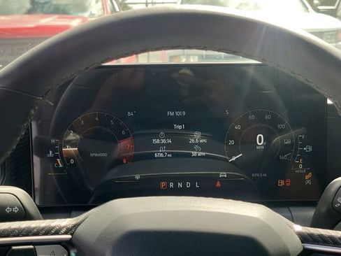 Used 2025 Ford Mustang Coupe image 20