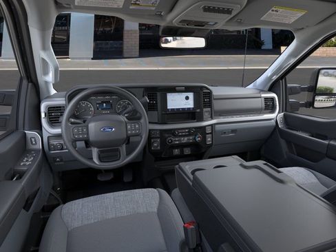 New 2026 Ford F250 XLT AWD/4WD image 9