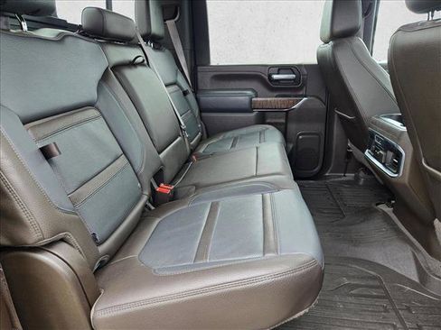 Used 2020 GMC Sierra 2500 Denali w/ Denali Ultimate Package AWD/4WD image 18