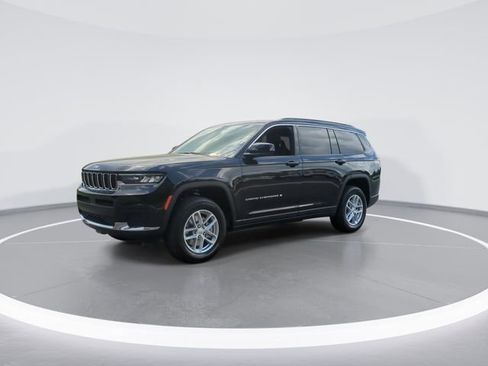 New 2026 Jeep Grand Cherokee L Laredo AWD/4WD image 4