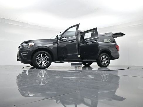 Used 2023 Ford Expedition Max Limited image 53