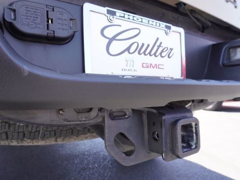 Used 2020 Toyota Tacoma TRD Off-Road w/ Technology Package RWD image 8