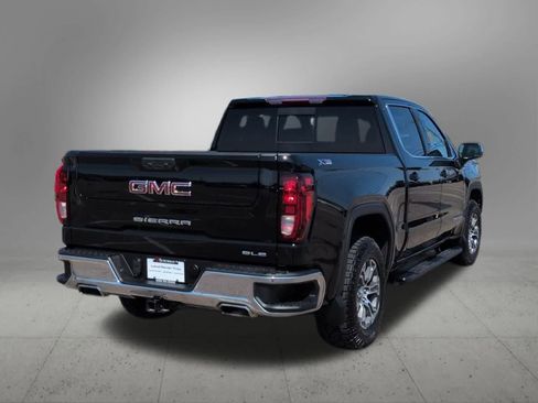Used 2024 GMC Sierra 1500 SLE w/ Preferred Package image 6