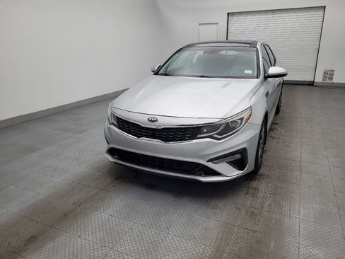 Used 2019 Kia Optima LX w/ LX Premium Package image 15