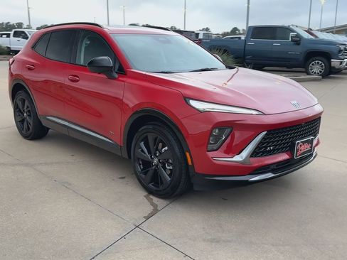 New 2025 Buick Envision Sport Touring image 3