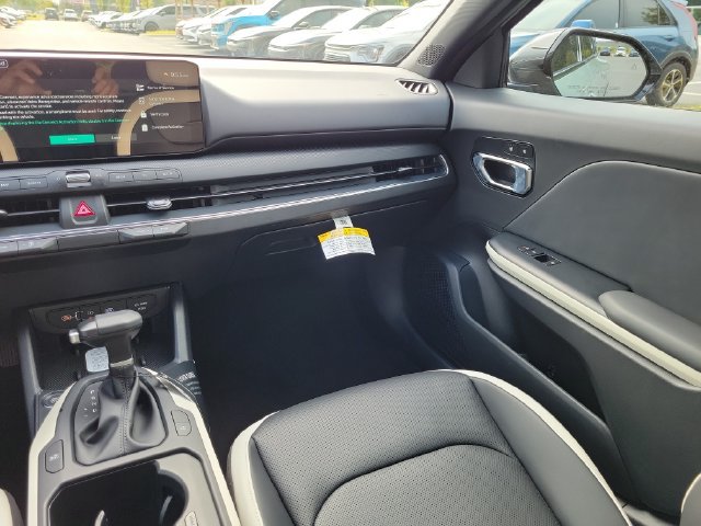 New 2026 Kia K4 GT-Line w/ GT-Line Premium Package FWD image 9