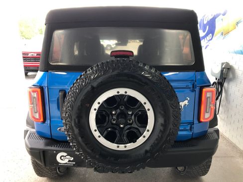 Used 2022 Ford Bronco Badlands AWD/4WD image 7