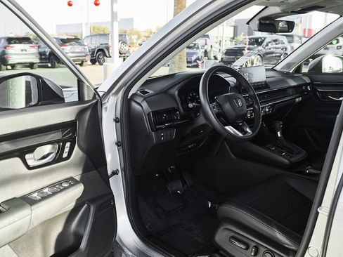 Used 2023 Honda CR-V EX-L image 11