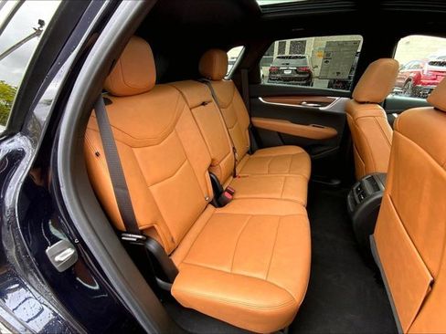 Used 2022 Cadillac XT5 Premium Luxury AWD/4WD image 27