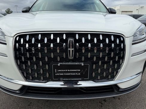 New 2025 Lincoln Corsair Reserve w/ Towing Package image 49