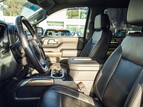 Used 2020 Chevrolet Silverado 1500 LT Trail Boss image 15