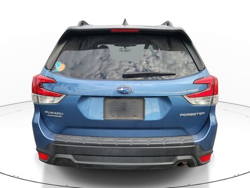 Used 2024 Subaru Forester Premium image 7