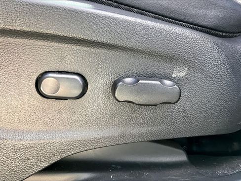 Used 2018 Buick Encore Preferred FWD image 30