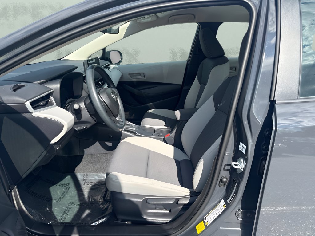Used 2026 Toyota Corolla LE FWD image 10
