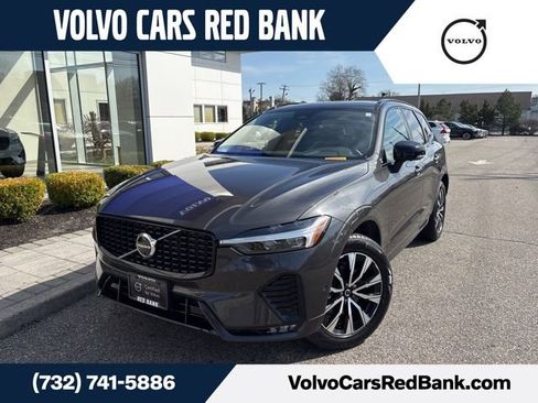 Used 2025 Volvo XC60 B5 Plus image 1