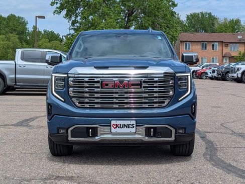 New 2026 GMC Sierra 1500 Denali w/ Denali Reserve Package AWD/4WD image 2