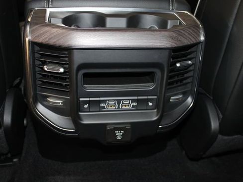 Used 2025 RAM 1500 Laramie w/ Sport Appearance Package AWD/4WD image 16