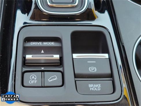 Used 2025 Honda Pilot EX-L image 32