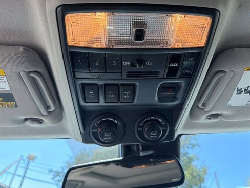 Used 2023 Toyota 4Runner TRD Off-Road Premium w/ Moonroof Package AWD/4WD image 21