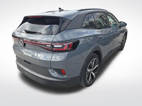 Used 2023 Volkswagen ID.4 Pro S image 4