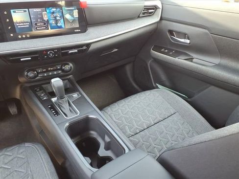 New 2026 Nissan Kicks SV w/ SV Premium Package FWD image 26