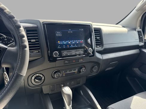 Used 2024 Nissan Frontier S w/ Technology Package AWD/4WD image 18
