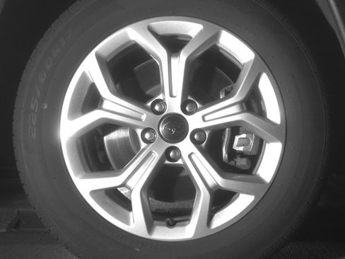 Used 2025 Jeep Compass Latitude AWD/4WD image 13
