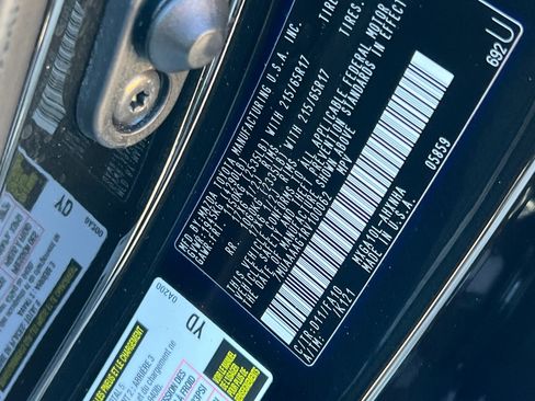 Used 2024 Toyota Corolla Cross L image 28