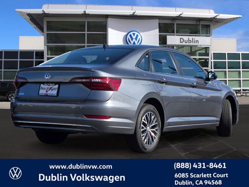 Used 2021 Volkswagen Jetta S w/ Driver Assistance Package image 4