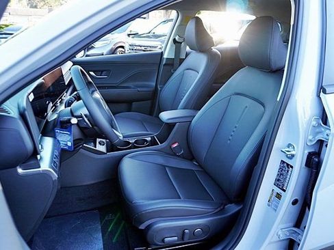 New 2026 Hyundai Kona SEL Premium image 18