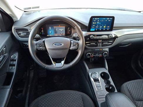 Used 2024 Ford Escape Active w/ Cold Weather Package image 11