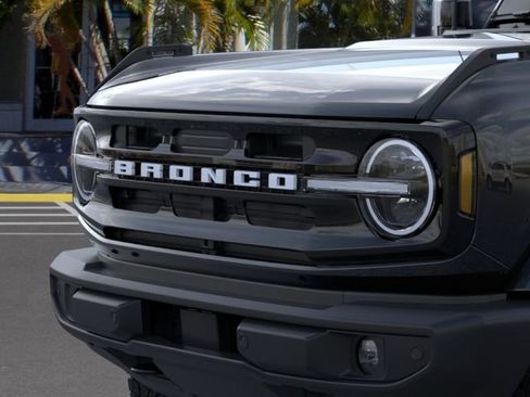 New 2026 Ford Bronco Outer Banks AWD/4WD image 20