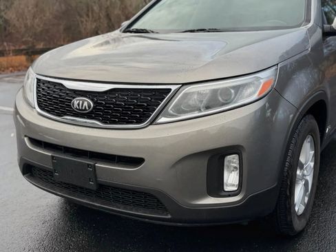 Used 2014 Kia Sorento LX AWD/4WD image 22