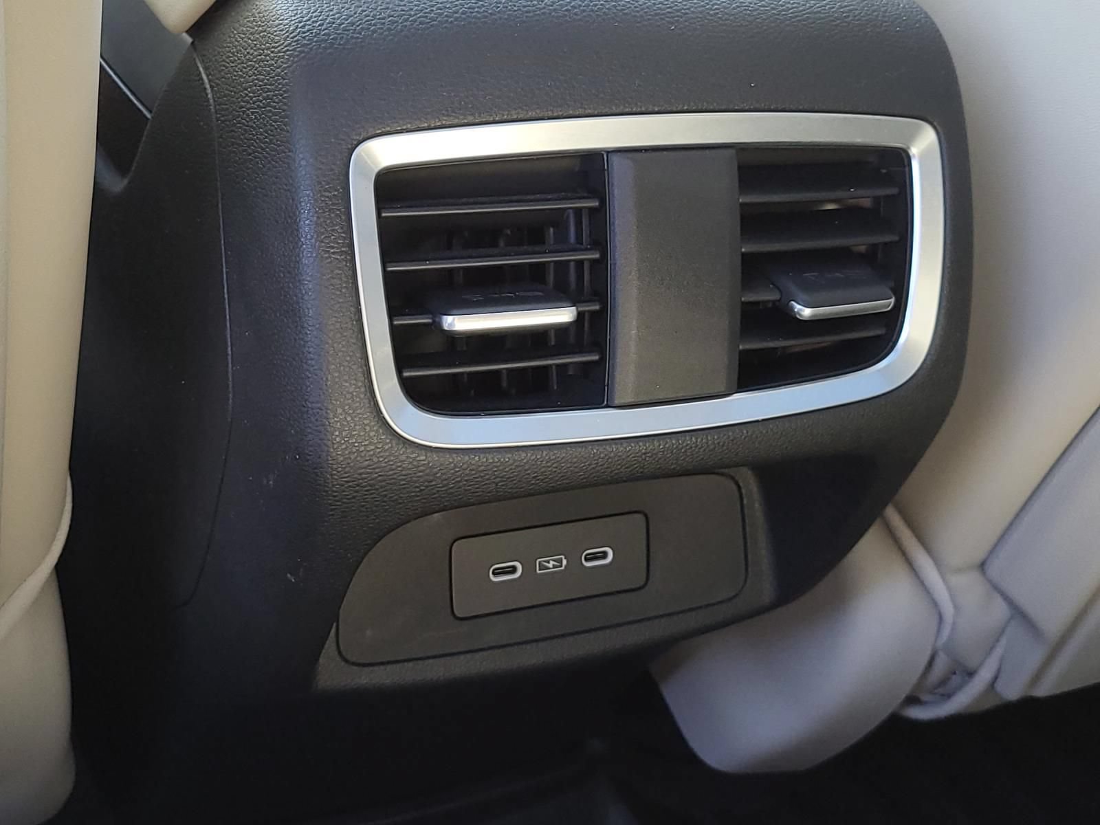 Used 2025 Acura RDX w/ Technology Package AWD/4WD image 14