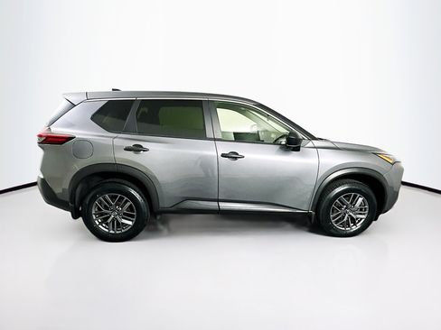 Used 2023 Nissan Rogue S image 10