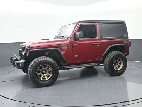 Used 2022 Jeep Wrangler Sport AWD/4WD image 2