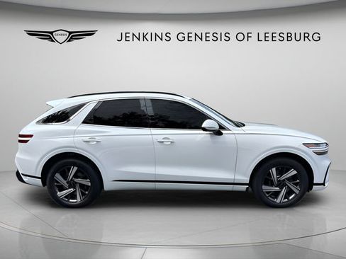 Used 2026 Genesis GV70 3.5T Sport Advanced AWD/4WD image 2