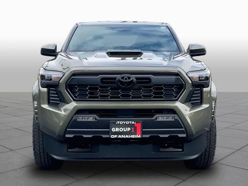 New 2026 Toyota Tacoma TRD Sport AWD/4WD image 3