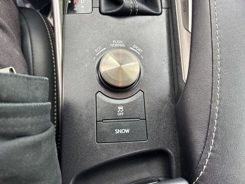 Used 2017 Lexus IS 300 AWD w/ Navigation System Package image 21