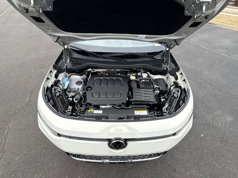 New 2026 Volkswagen Tiguan SE R-Line image 26