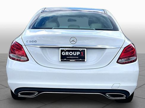 Used 2018 Mercedes-Benz C 300 Sedan image 5
