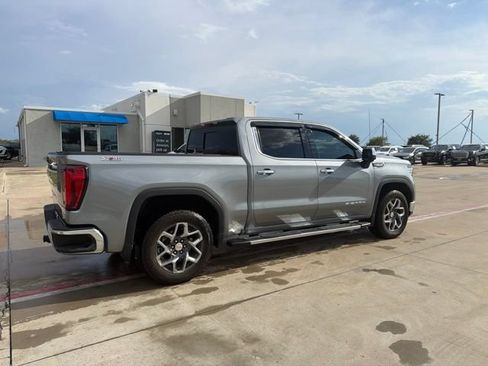Used 2025 GMC Sierra 1500 SLT w/ SLT Premium Plus Package AWD/4WD image 7