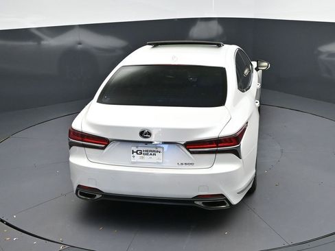 Used 2020 Lexus LS 500 w/ Interior Upgrade Package image 34