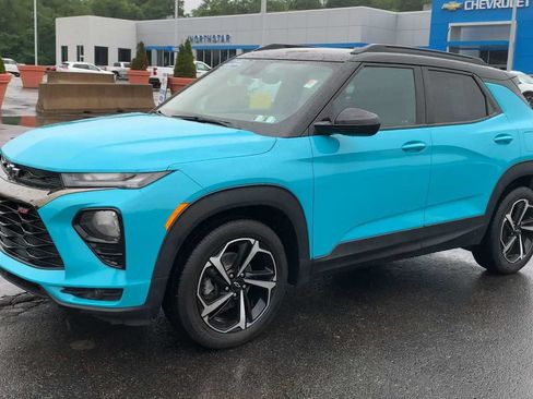 Certified 2021 Chevrolet TrailBlazer RS w/ Technology Package FWD image 4
