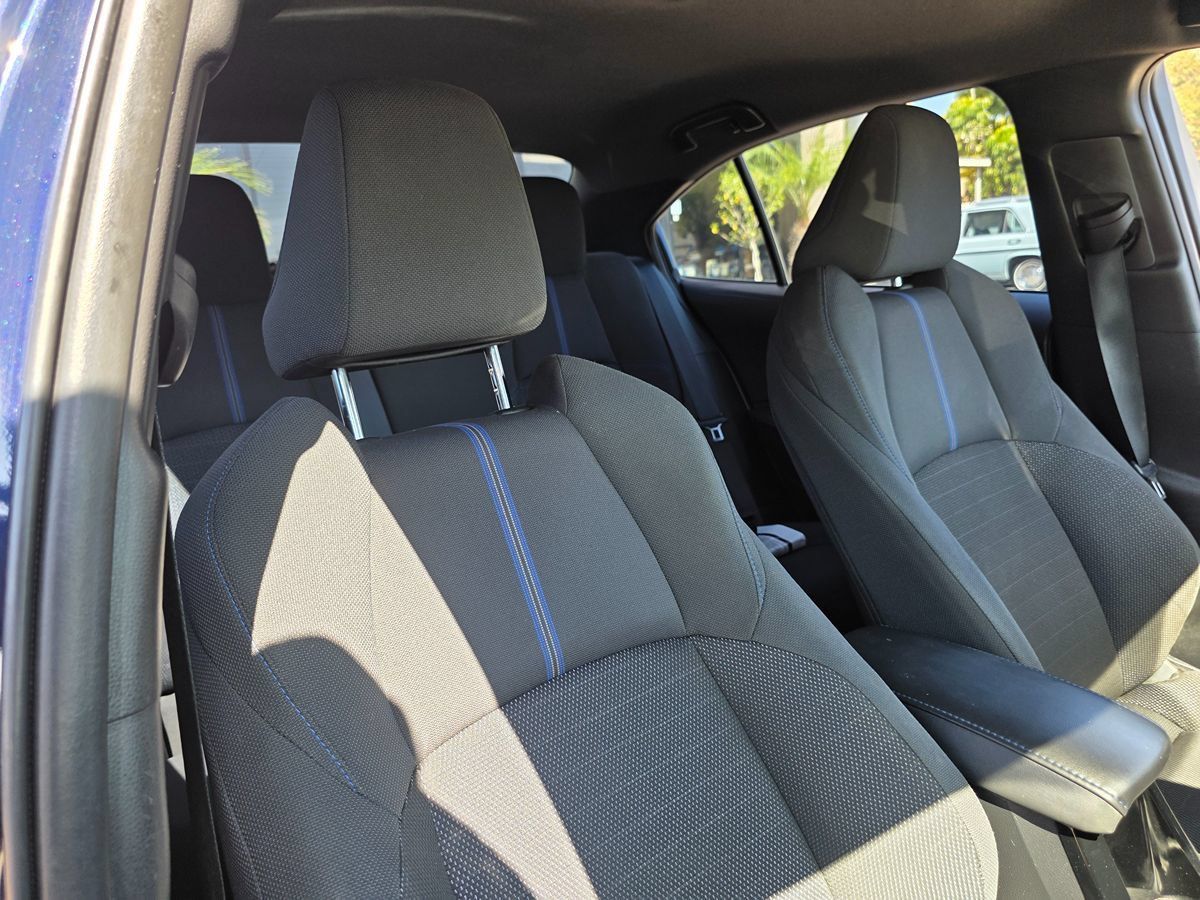 Used 2021 Toyota Corolla SE FWD image 17