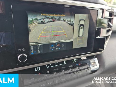 Used 2025 Toyota Sequoia SR5 AWD/4WD image 26