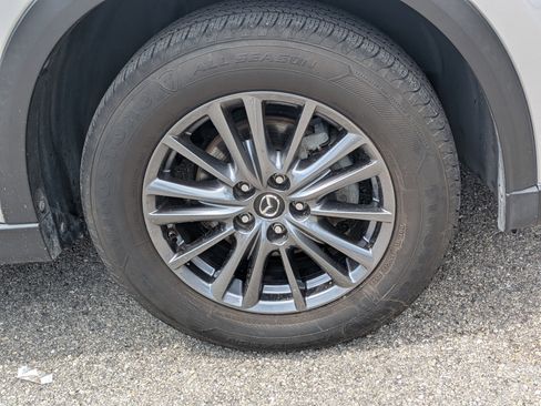 Used 2019 MAZDA CX-5 Sport FWD image 11