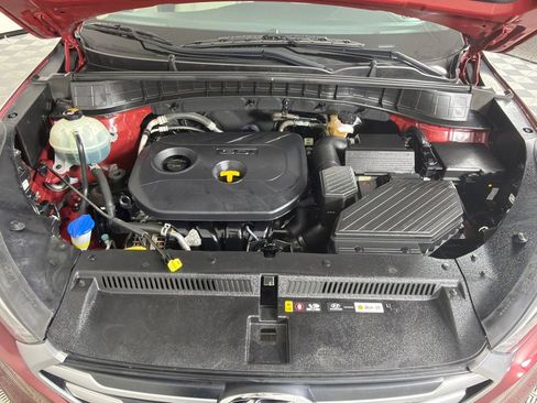 Used 2017 Hyundai Tucson SE AWD/4WD image 25
